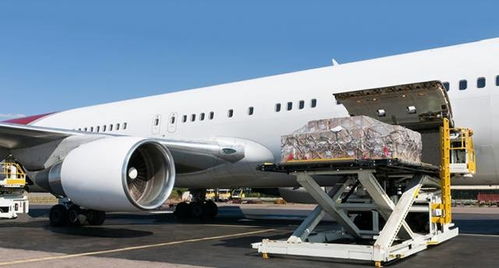 航空运输中带电、带磁、液体及粉末为何需特殊处理 安全与技术解读